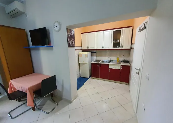 Aparthotel My 3*