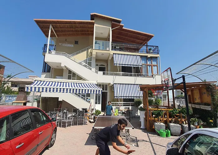 My Aparthotel 3*
