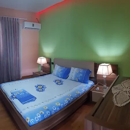 My Aparthotel *